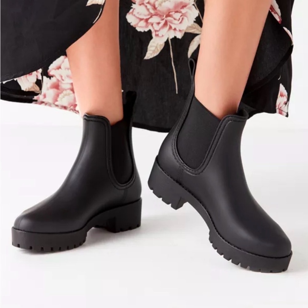 Jeffrey Campbell Black Cloudy Rain Rubber Ankle Boots Size 7